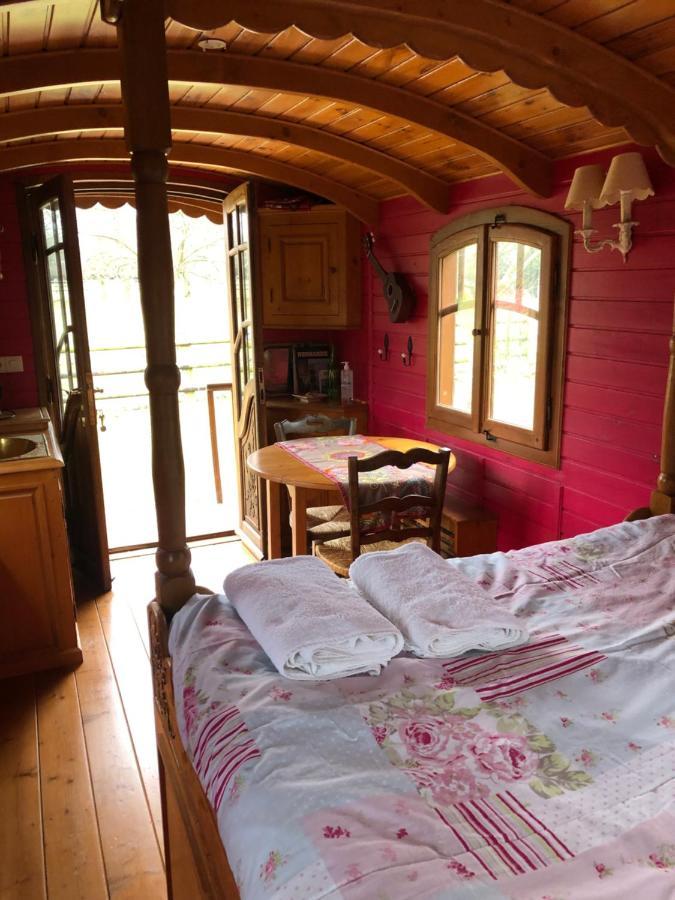 Hotel Roulotte Capucine Ablon Zewnętrze zdjęcie